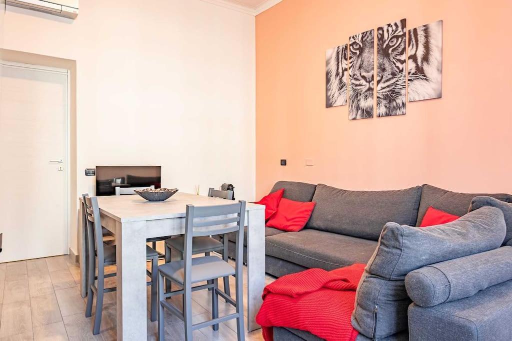 Guest Planet - Modern Flat Centrale M2 Milano Ngoại thất bức ảnh